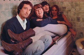 The Mamas & The Papas – California Dreamin’