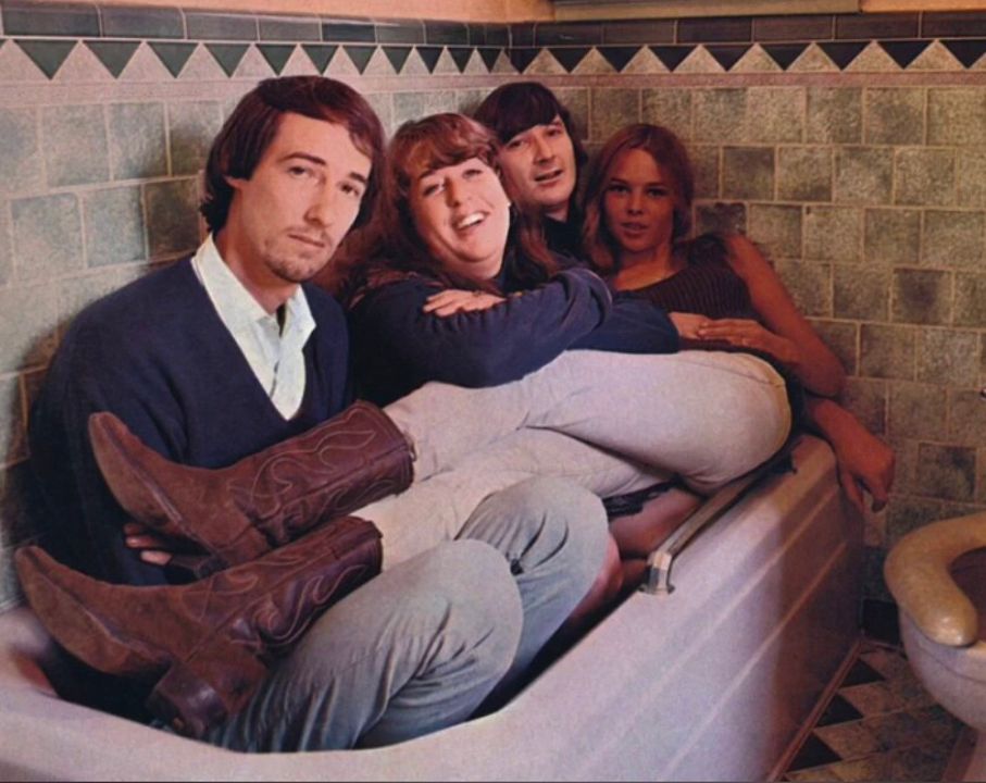 The Mamas & The Papas – California Dreamin’