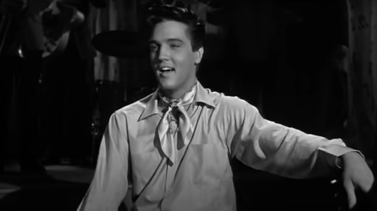 Unleash Your “Young Dreams” with Elvis Presley’s Mesmerizing Melody