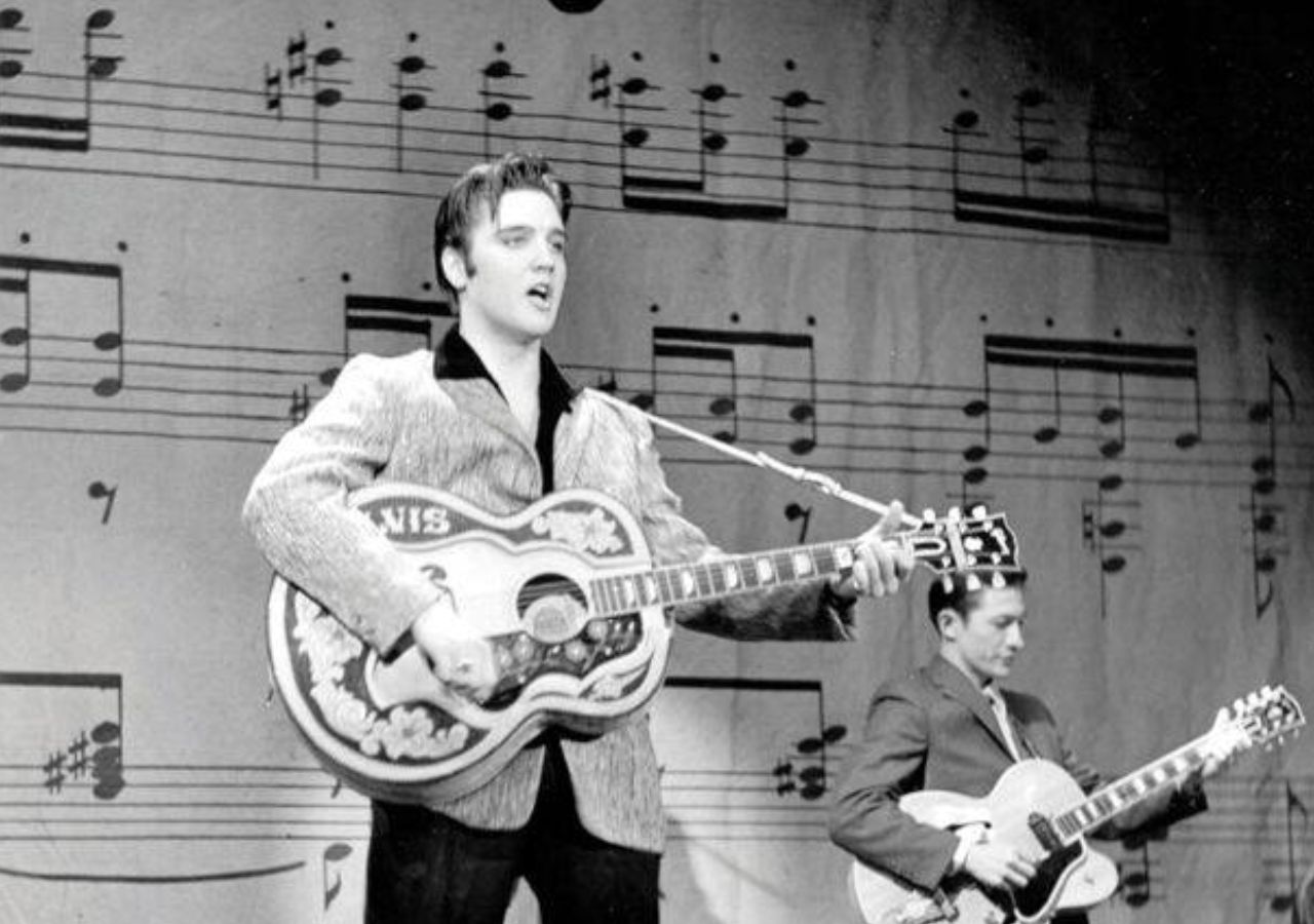 Elvis Presley – All Shook Up