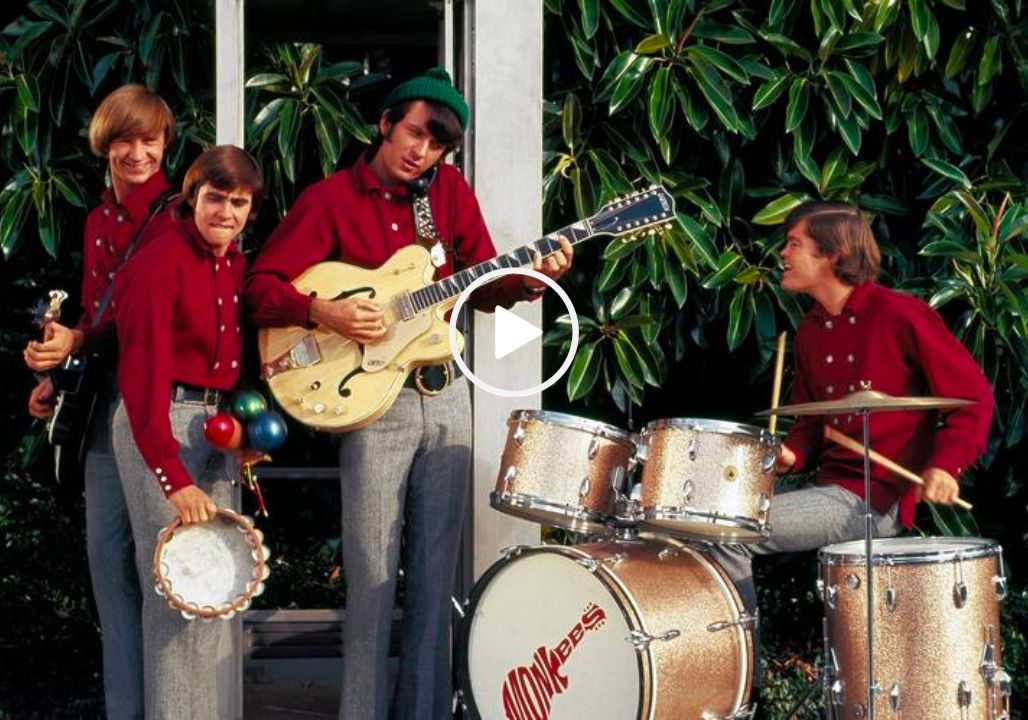 The Monkees – Last Train To Clarksville