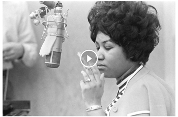 Aretha Franklin – (You Make Me Feel Like) A Natural Woman [1967]