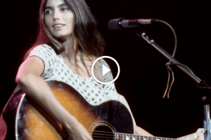 Emmylou Harris’ – (You Never Can Tell) C’est la Vie