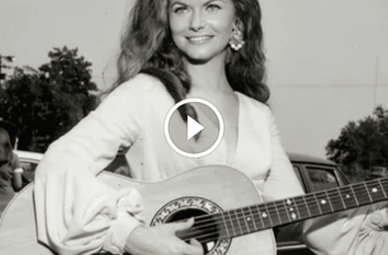 Jeannie C. Riley’s – Harper Valley P.T.A.