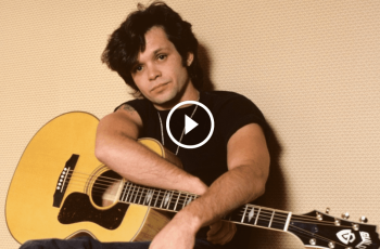 John Mellencamp – Small Town (1985)