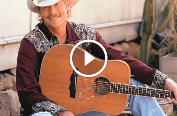 Alan Jackson – O Come,All Ye Faithful