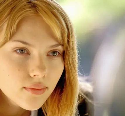 Scarlett Johansson Shines in Lost in Translation: A Cinematic Masterpiece